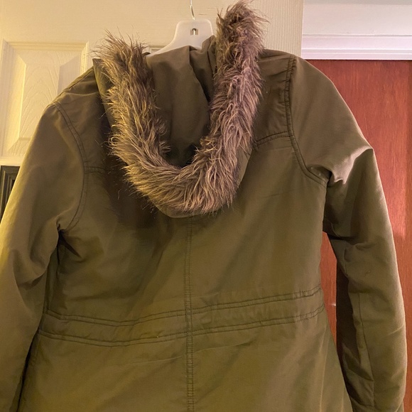 Fall/Winter Jacket - Picture 2 of 8